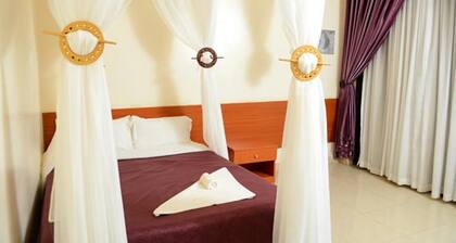 Grabo County Dream Hotel