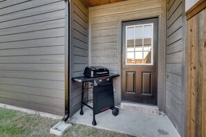 Property grounds - Brand New Home Close to Downtown (Greenville)