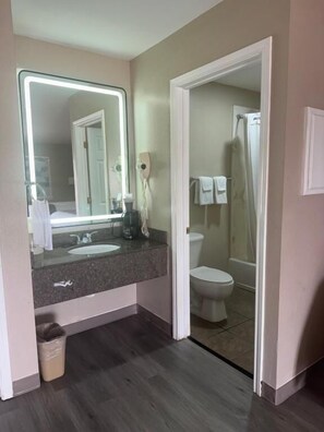 Chambre Double Deluxe | Salle de bain