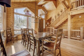 Dining - Morning View Lodge | Mountain Retreat with Hot Tub (Breckenridge)