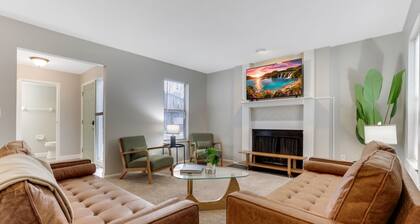 Modern 2BR Duplex in Gahanna Near Easton, Airpor