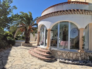 Exterior detail - Villa Flamingo. Private swimming pool. Ideal for families. (Les Tres Cales)