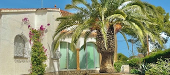 Villa Flamingo. Private swimming pool. Ideal for families.