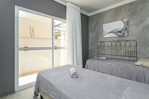 Casa luxo, varanda coberta | Wi-Fi de cortesia