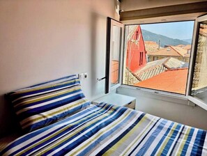 Iron/ironing board, Internet, bed sheets - Carmen Luxury House (Muros)