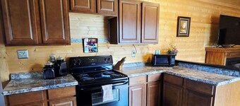 1 Bedroom Barn House • The Quiet Frontier on Pet Freindly Private Farm