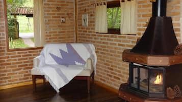 Comfort Chalet, Patio, Garden View | Interior
