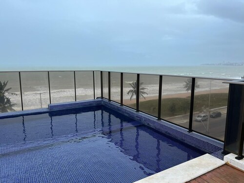 Atlantic View 309 - Elegance and Comfort on the Intermares Beachfront for 5 people