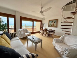TV - APARTAMENTO MISTRAL BEACH by Interhome (El Campello/Villajoyosa)