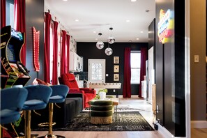 Games room - StayAtlas Retreat w/ Pool, Gym, Sauna, Games, BBQ (St. Louis)