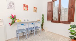 Interior - [Olbia Old Town] House Square View and Wi-Fi (Olbia)