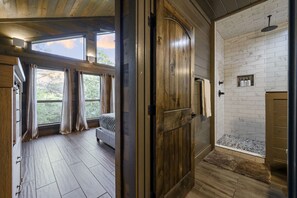 4 chambres, bureau, fer et planche à repasser, Wi-Fi