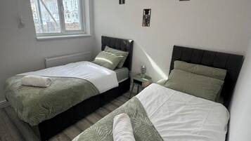 2 bedrooms, Internet
