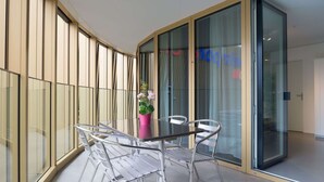 Dining - Apartment  by Interhome (Lucerne)