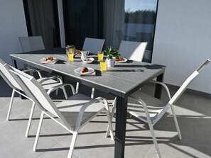 Outdoor dining - Villa Zara Blu with pool by Interhome (Crno)