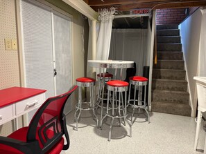 Dining - Wauwatosa Home With Putting Green & Game Room (Wauwatosa)
