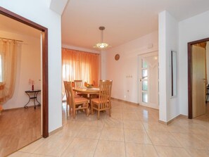 Dining - Beachside Holiday Home Marija by Interhome (Vir)