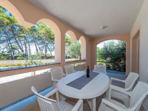 Outdoor dining - Beachside Holiday House Anamarija by Interhome (Vir)