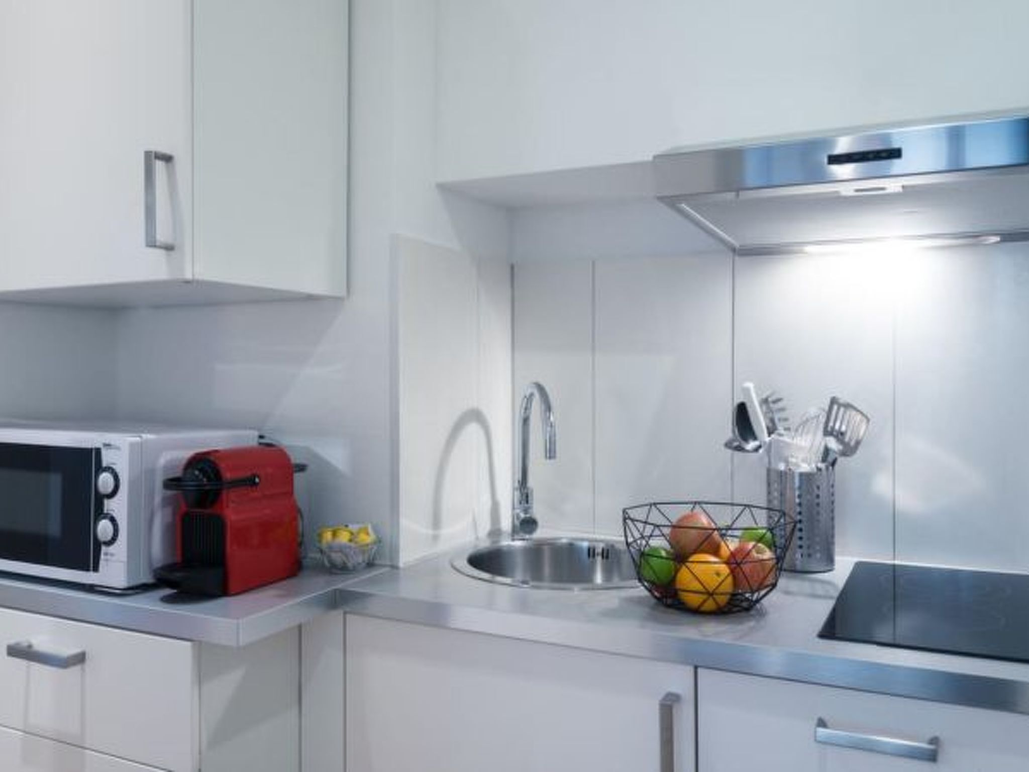 Frigorífic, microones i rentaplats 