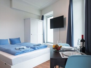 1 habitación y acceso a internet 