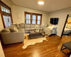 TV - 1-4 Guests, 1 Bath Farm Stay at a Pygmy Goat Farm in Byron Center, Michigan (Byron Center)
