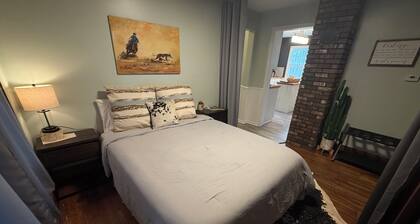 House 3 beds, 1 bath Farm Stay at a Pygmy Goat Farm in Byron Center, Michigan