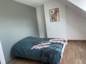 4 bedrooms, WiFi