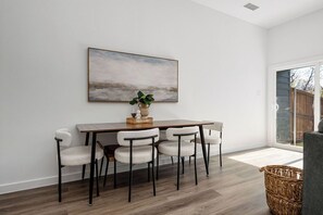 Dining - Bright and cozy new build - your retreat awaits. (Commerce)