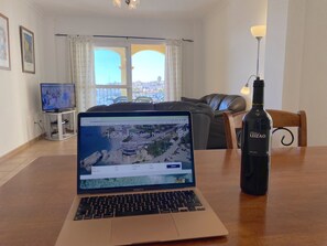 Fernseher