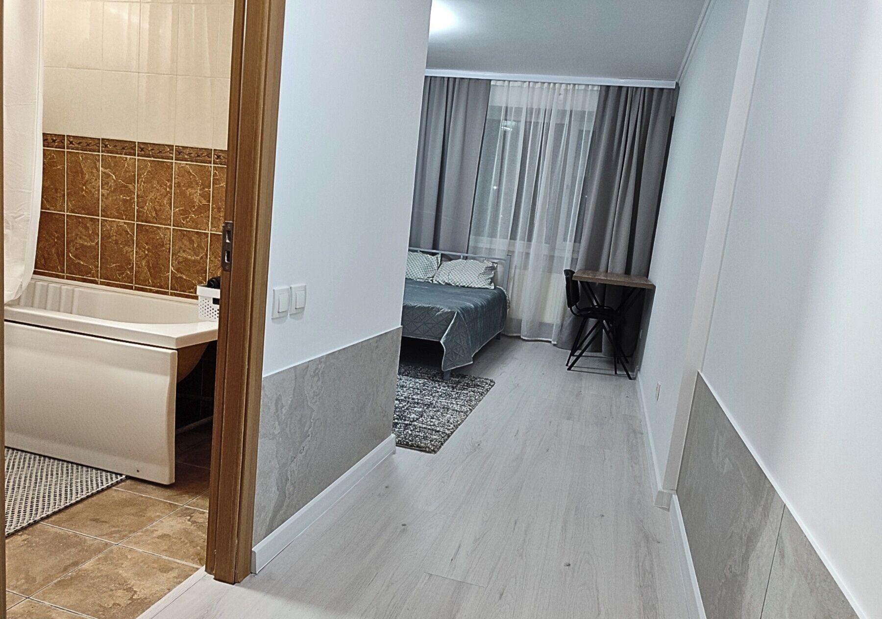 8 bedrooms, iron/ironing board, WiFi, bed sheets