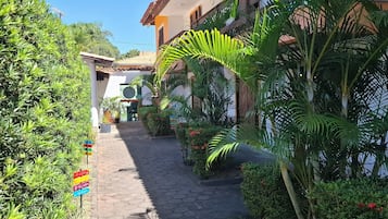 Khuôn viên nơi lưu trú