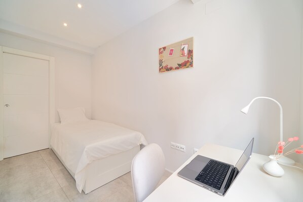 Room - Native Quarter Malaga Centro (Málaga)
