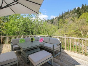 Outdoor dining - Little Pentwyn (Hereford)