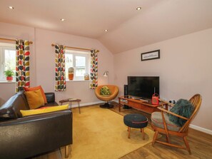 Living area - Pentwyn Barn (Hereford)