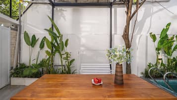 Khu ẩm thực ngoài trời