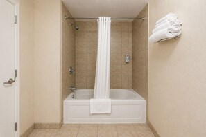 Hair dryer, towels - Aurelia - San Clemente Beach (San Clemente)