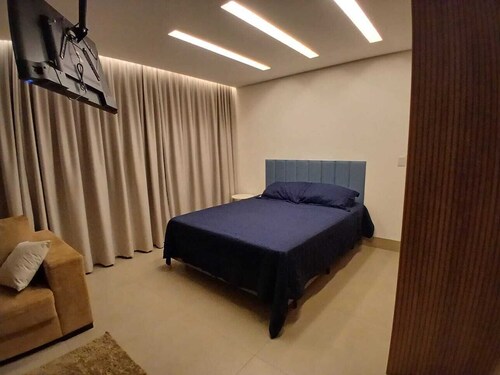 Cozy Apartment - Prime Building