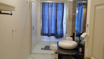 Chambre Double Supérieure | Salle de bain