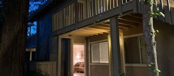 Cozy 1-bedroom apartment in beautiful Concord 1 mile away from concord pavillion