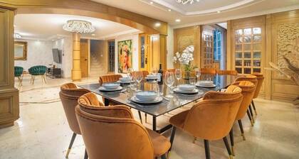 Prime Polanco Stay With Patio, Near Shops & Cafés