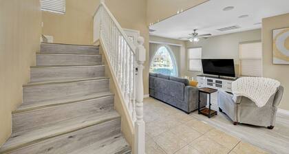 Comfortable 3BR/2,5BA Home Near Downtown Summerlin