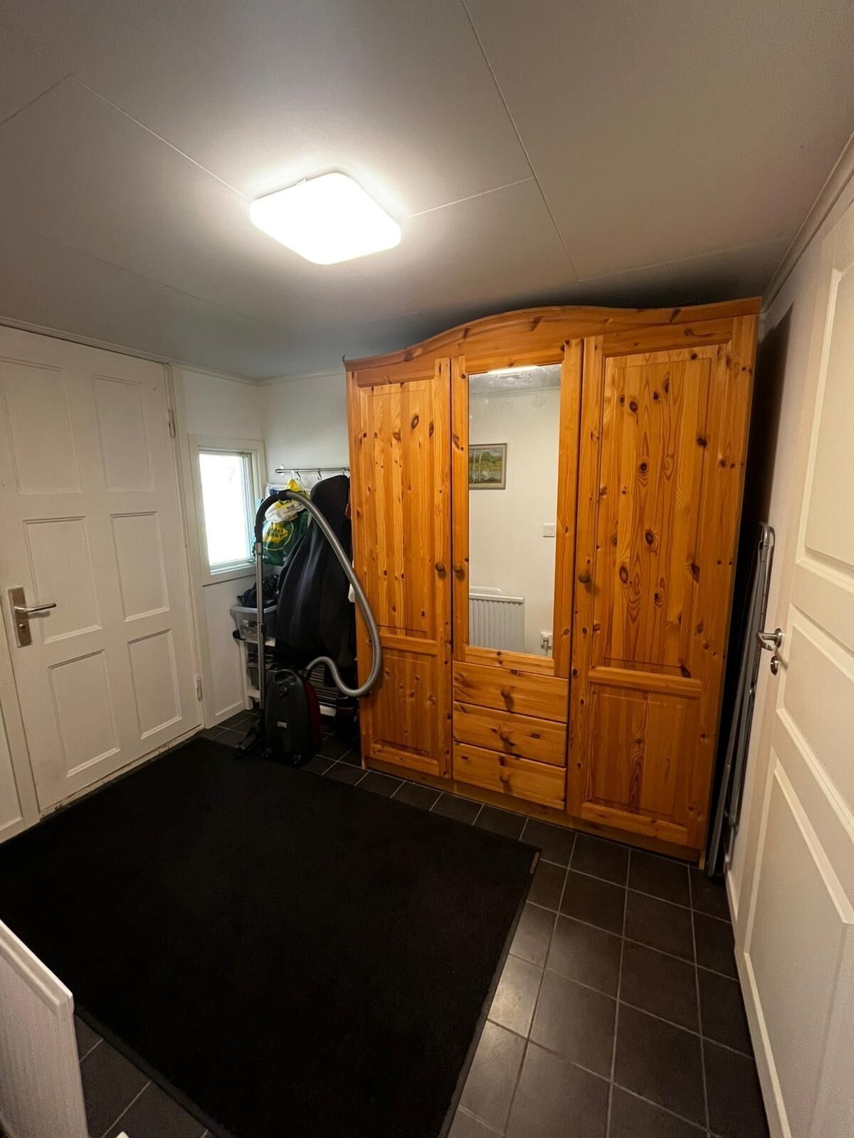 Hinterer Eingang - privater Schrank