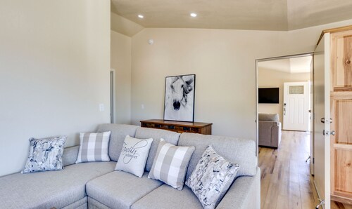 Yosemite Retreat Near Bass Lake & Town w/ King Bed