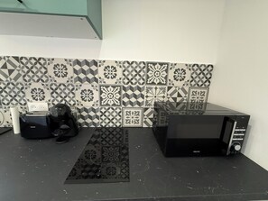 Interior - Viel Antibes - studio rénové & plein de charme (Antibes)