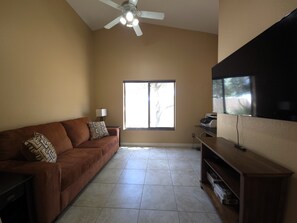 Living area - Private Desert Oasis with resort like amenities (Goodyear)