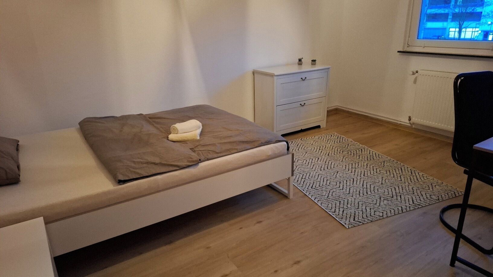 1 bedroom, WiFi, bed sheets