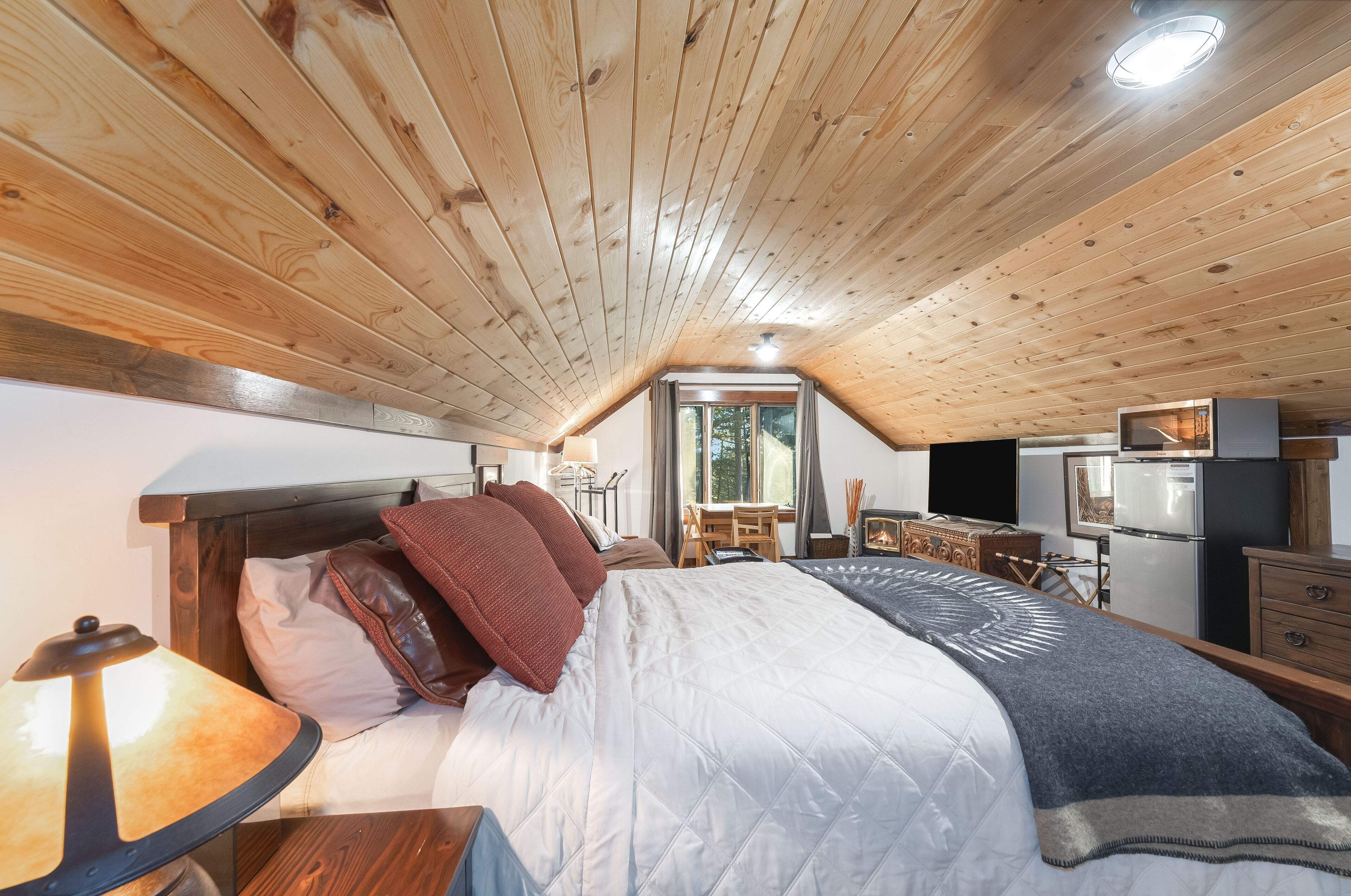 1 chambre, bureau, Wi-Fi, draps fournis