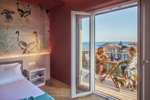 Room - Vrbo Property (Aci Castello)