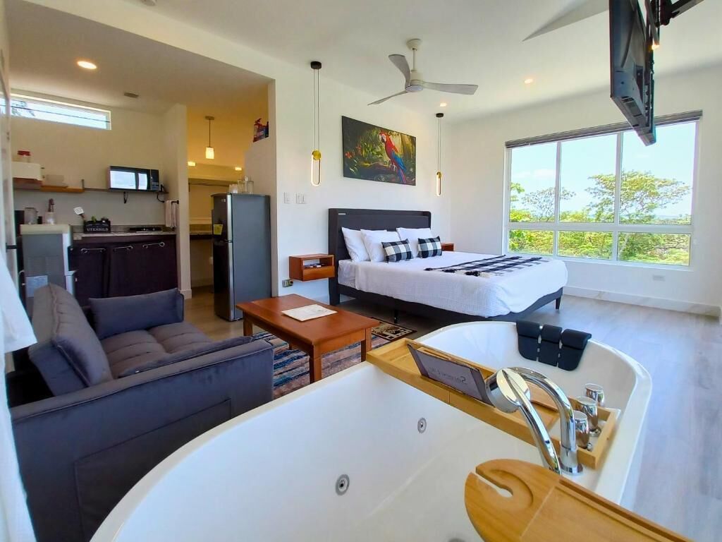 Penthouselejlighed til brudepar - balkon - bjergudsigt