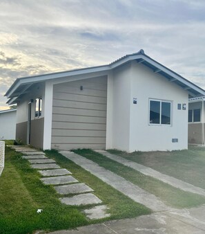 Exterior - Beach House in Playa Dorada with Bay Club and Swimming Pools | WIFI | Pets (Vacamonte)